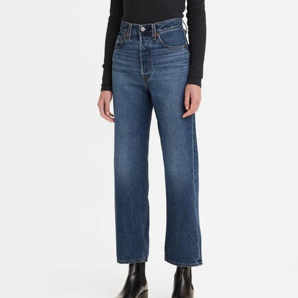 Levi’s Ribcage Straight Ankle Jean - Picture 5 of 9